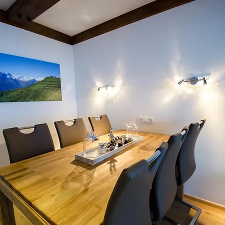 Appartement The Good View By All In One Apartments Zell am See Exterior photo